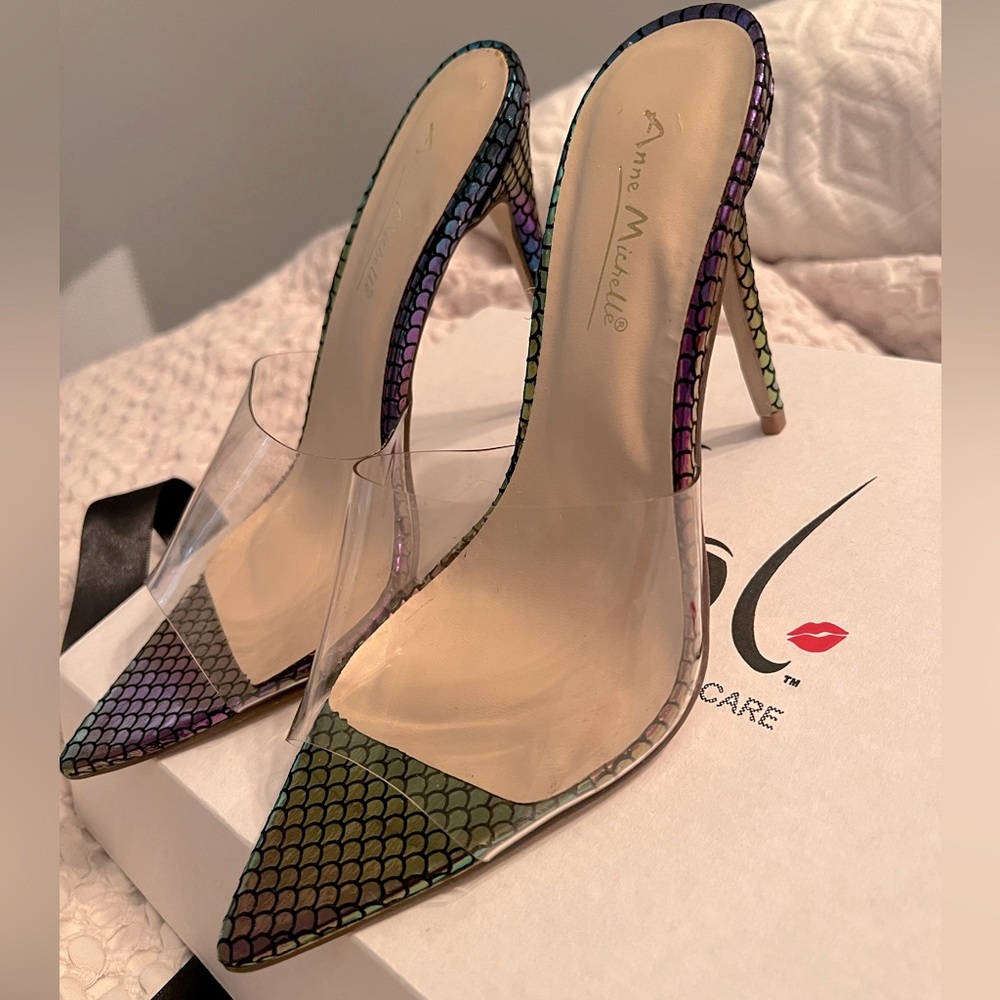 FLASH SALE Anne Michelle! Elegant stiletto heel sandals. Completely new!! Size 6